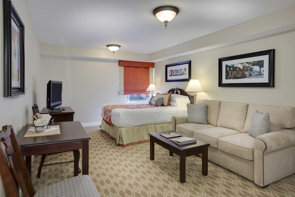 Bluegreen Vacations Patrick Henry Sqr, Ascend Resort Collection Вільямсбург Екстер'єр фото