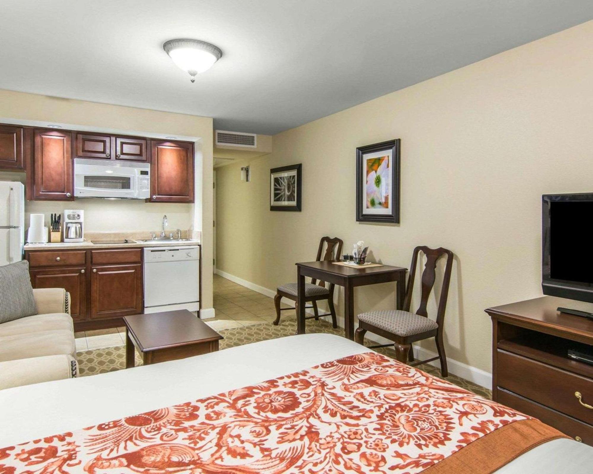 Bluegreen Vacations Patrick Henry Sqr, Ascend Resort Collection Вільямсбург Екстер'єр фото